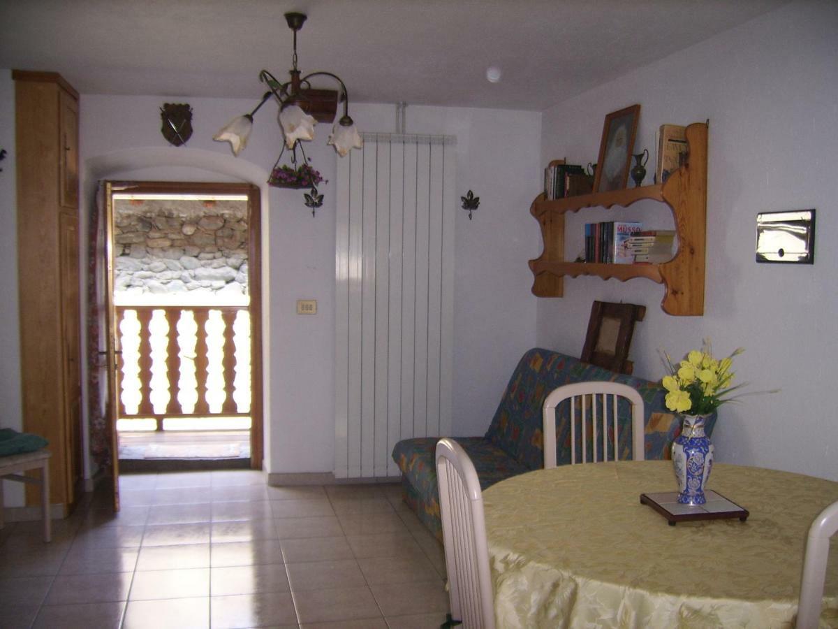 Fiocco Di Neve Apartment Montjovet Exterior photo